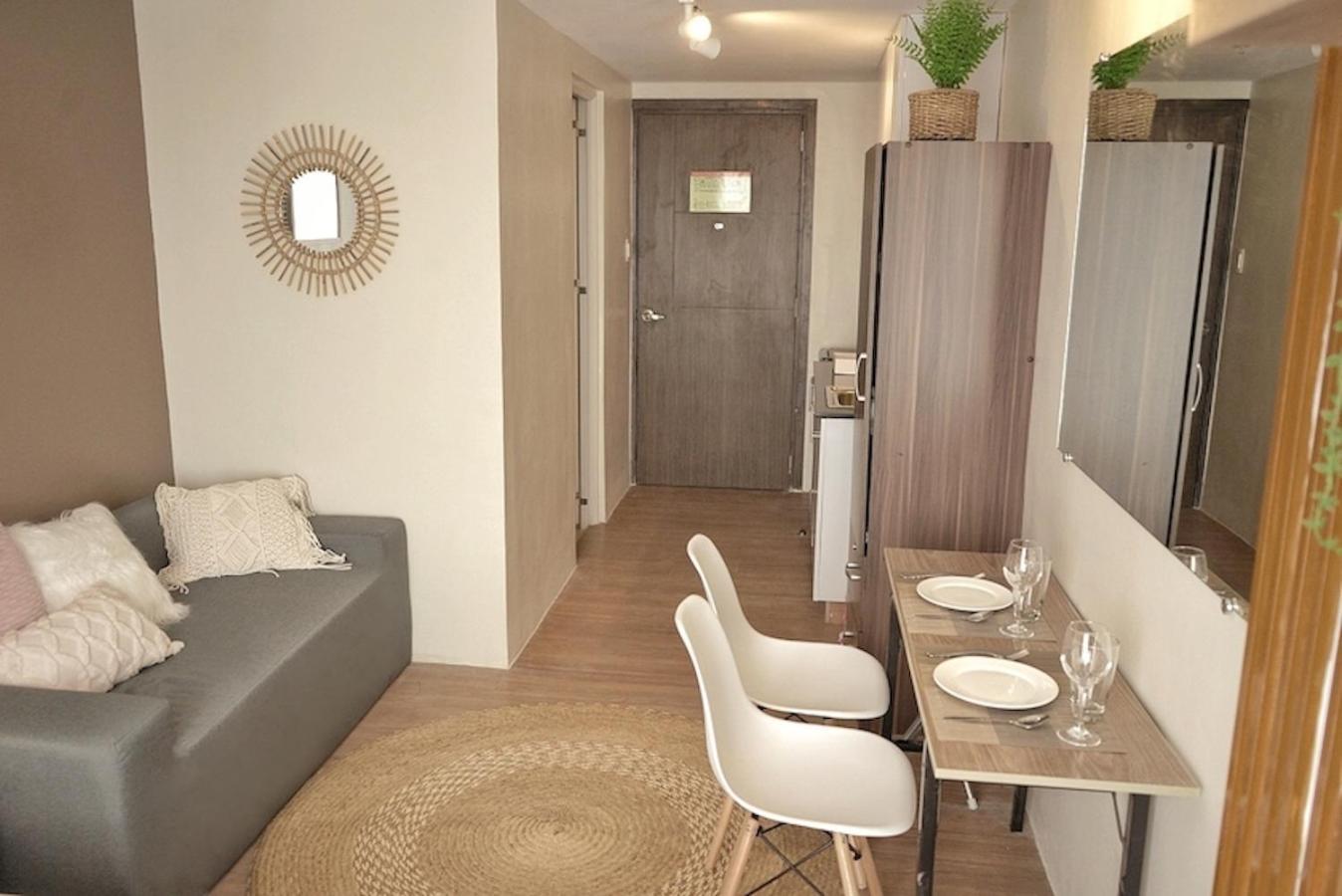 Quince Studio W/ Balcony Orochi Staycation Ph At Loop Tower Cdo Кагаян-де-Оро Экстерьер фото